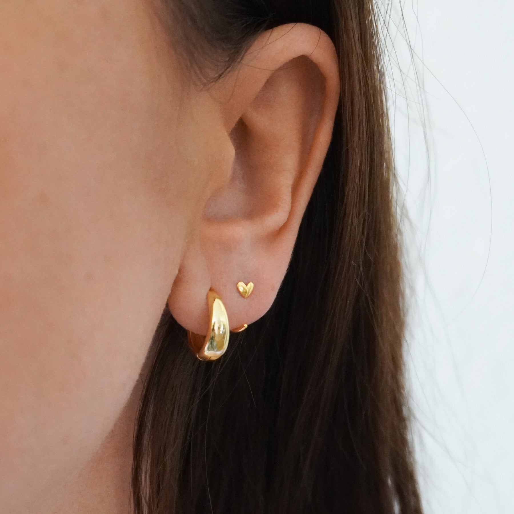 Huggie Heart Stud