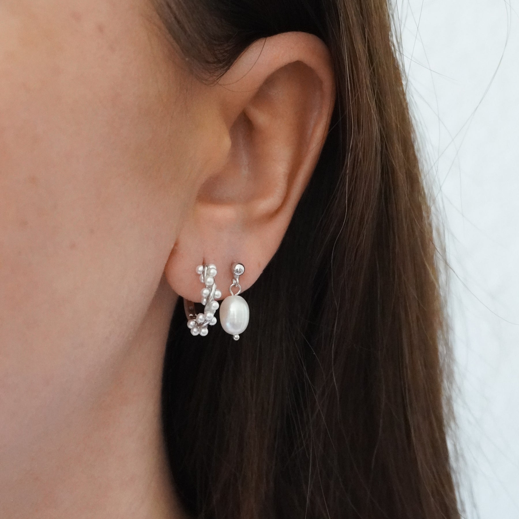 Carlotta Studs
