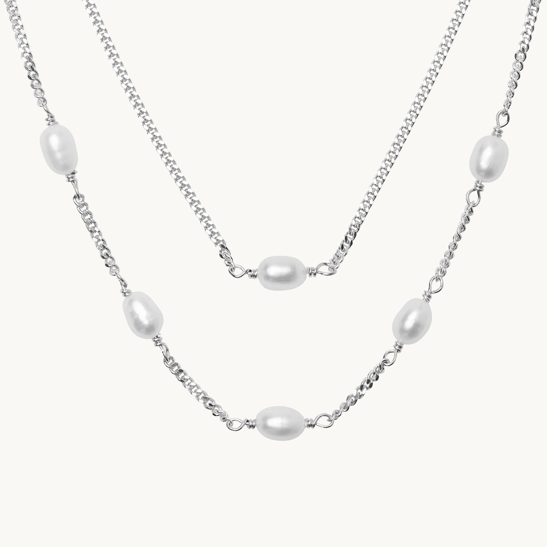 Yuna Necklace Set