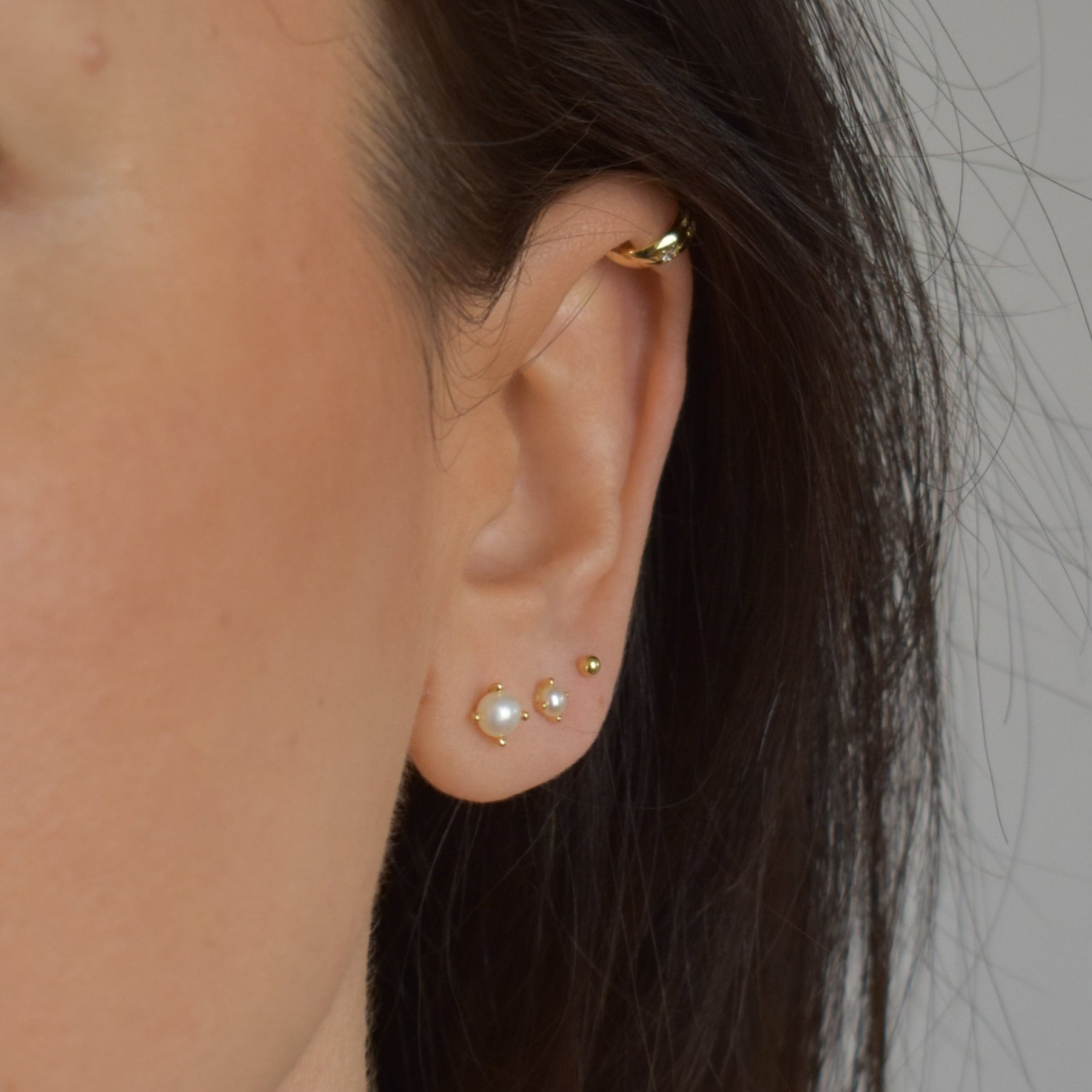 Pearl Stud