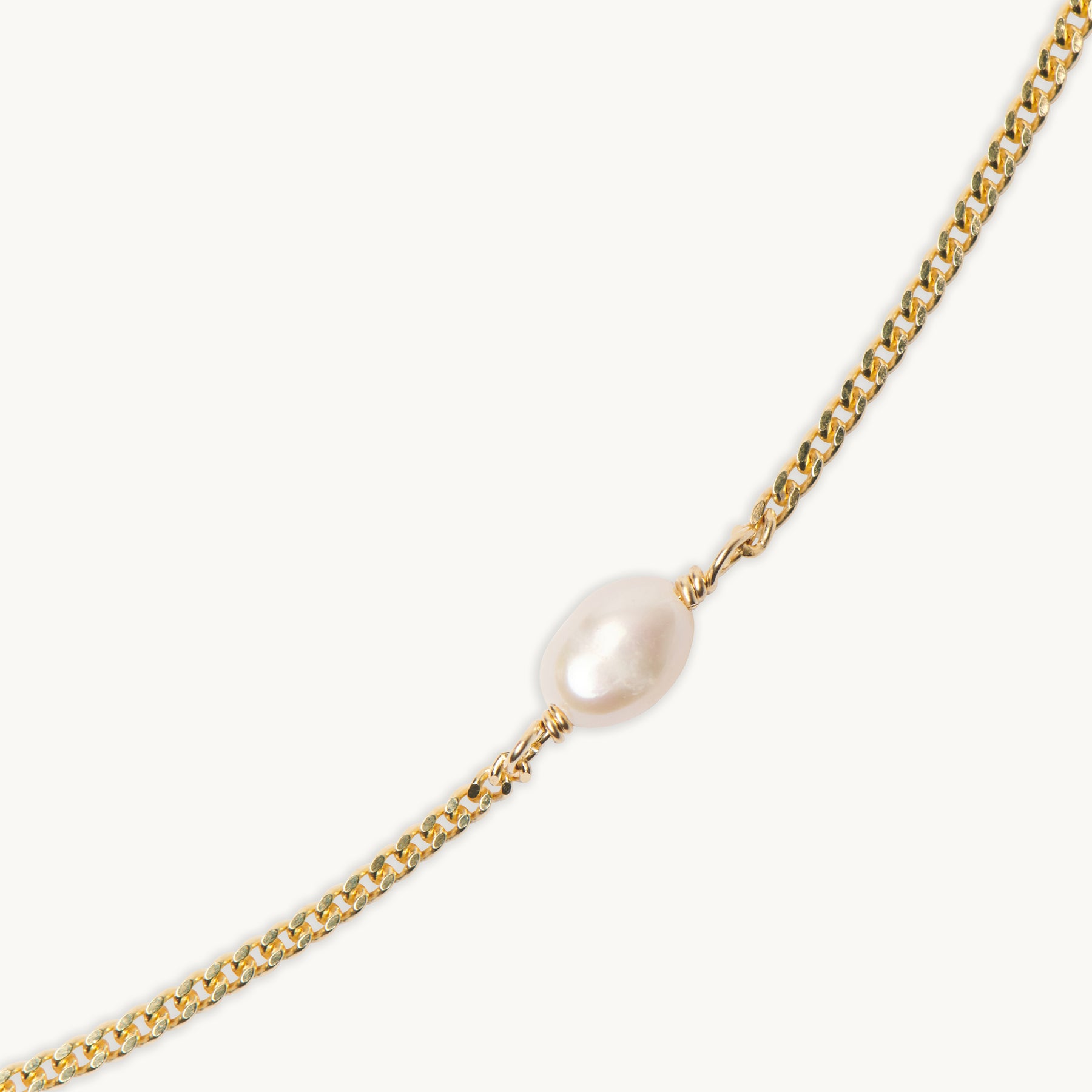 Hazel Pearl Necklace