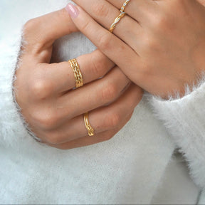 Lyra Ring