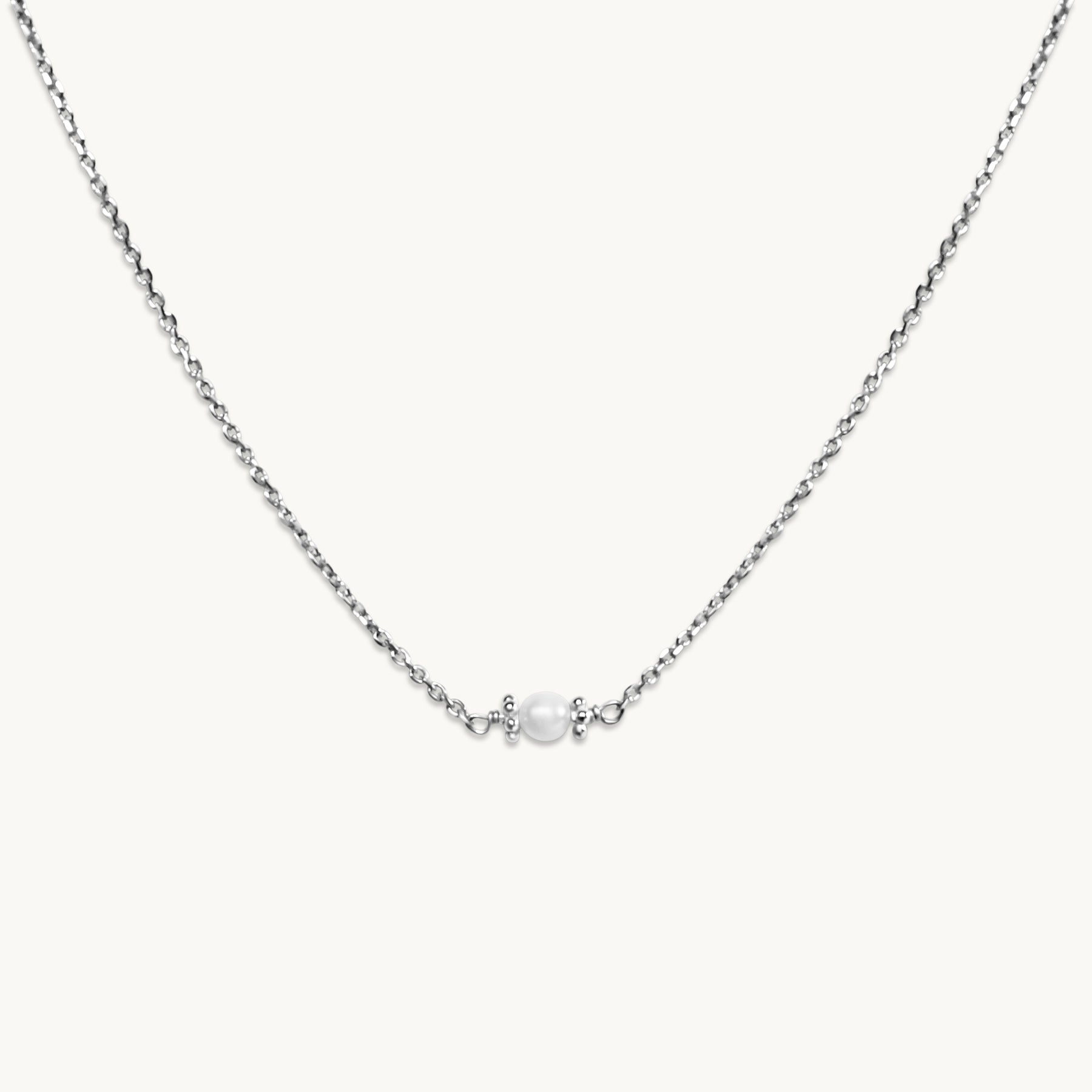 Nola Pearl Necklace
