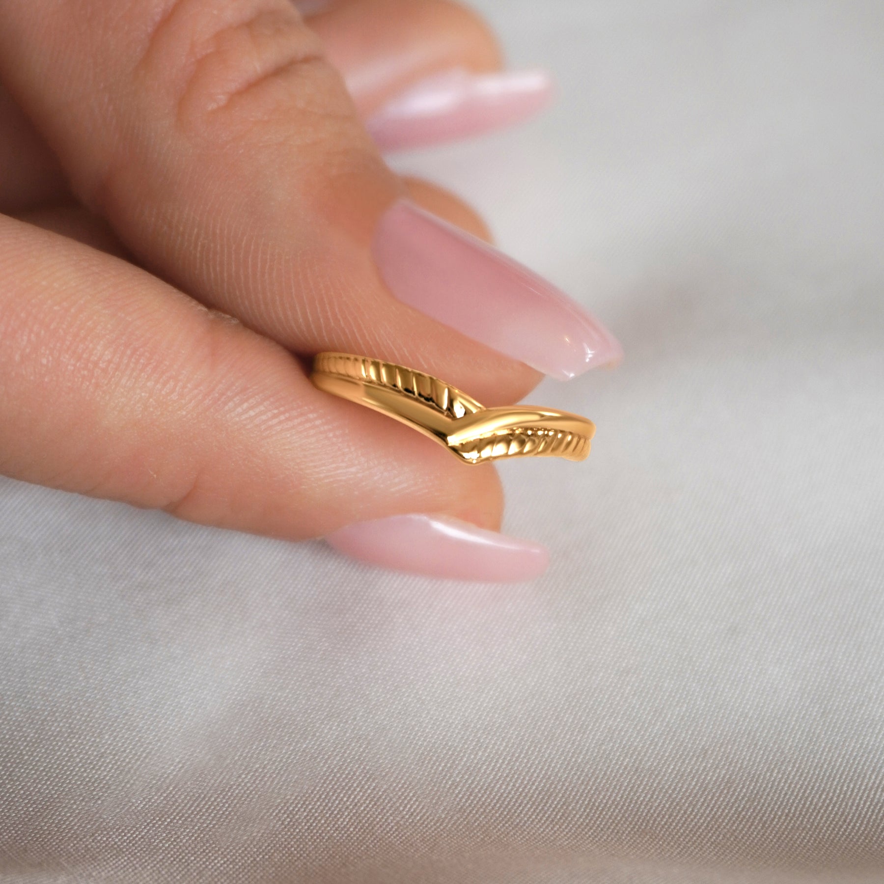 Lyra Ring
