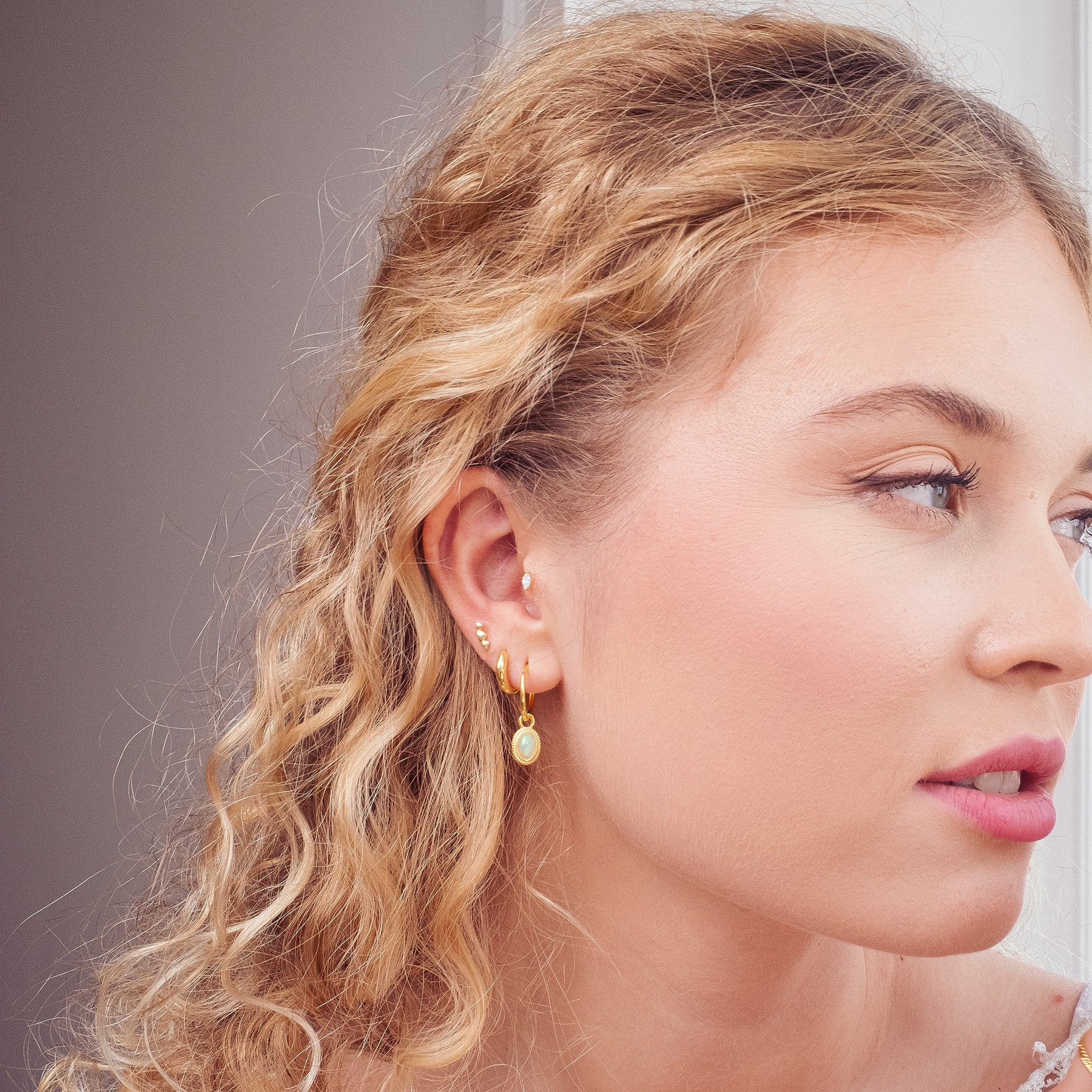 Lia Piercing