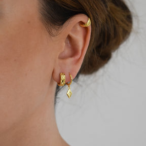 Clara Hoops