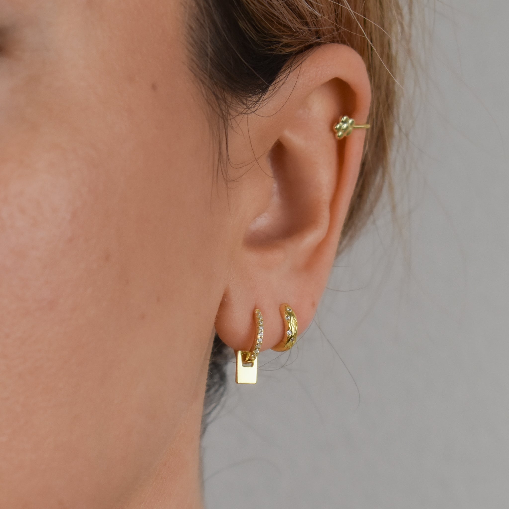 Miza Hoops
