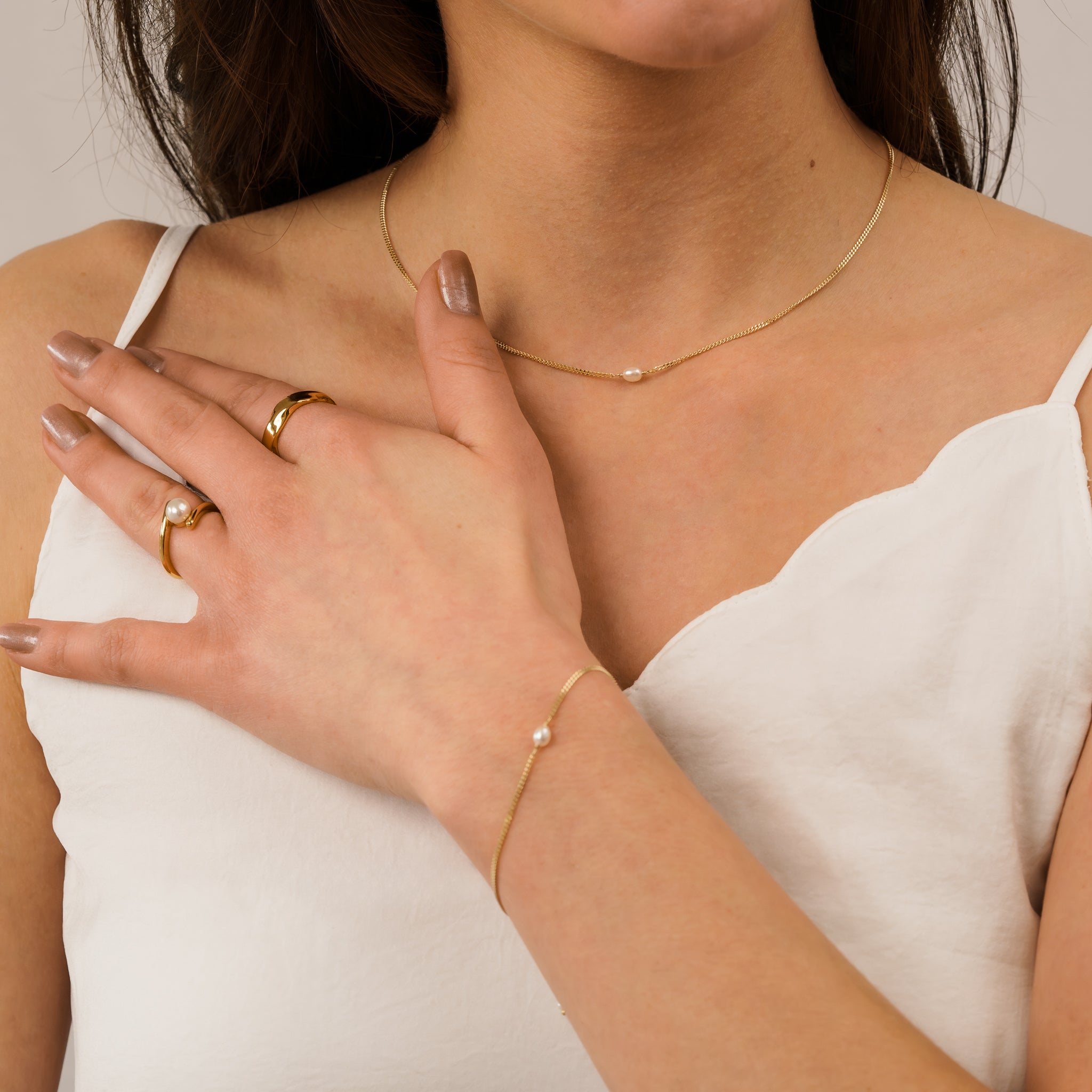 Hazel Pearl Bracelet