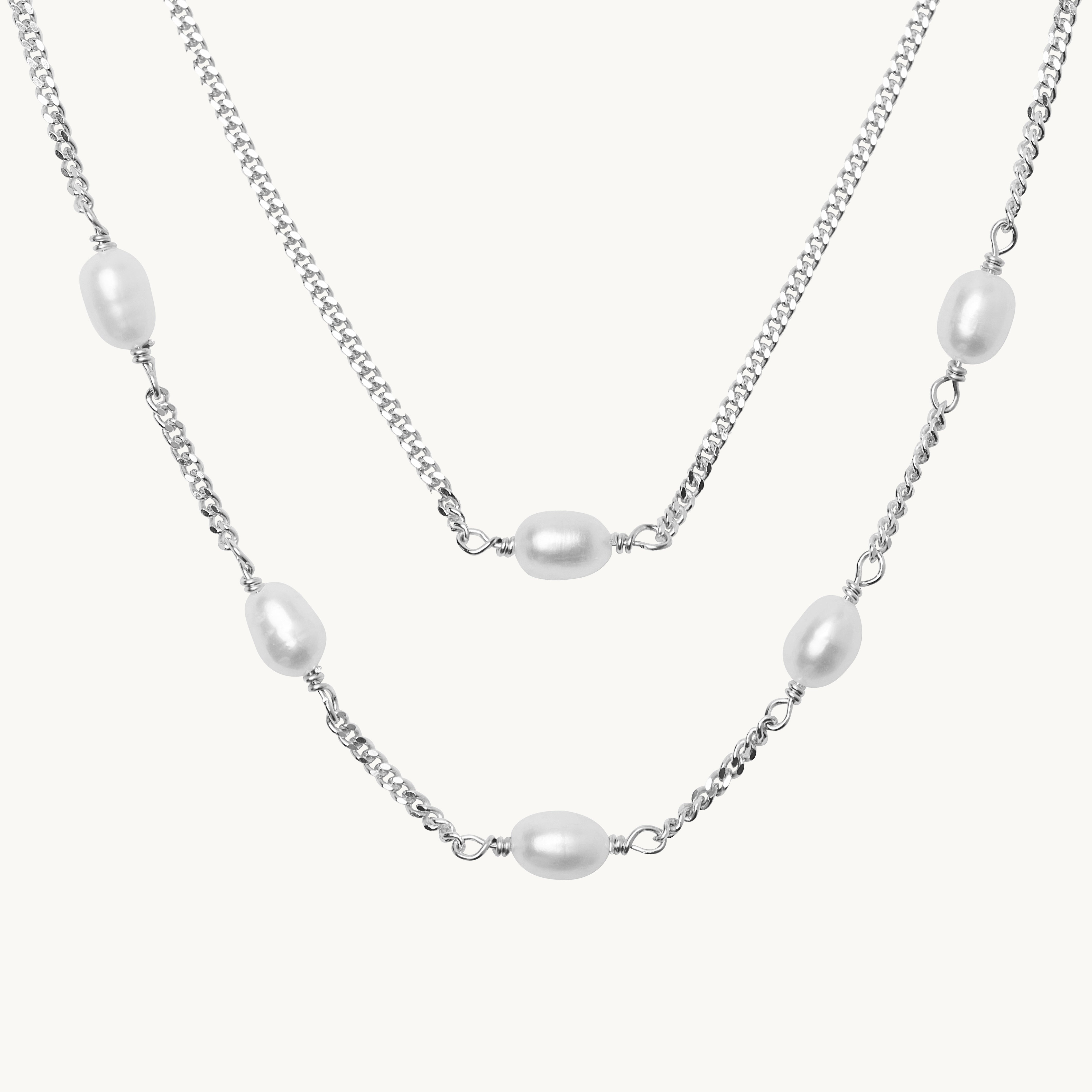 Yuna Necklace Set