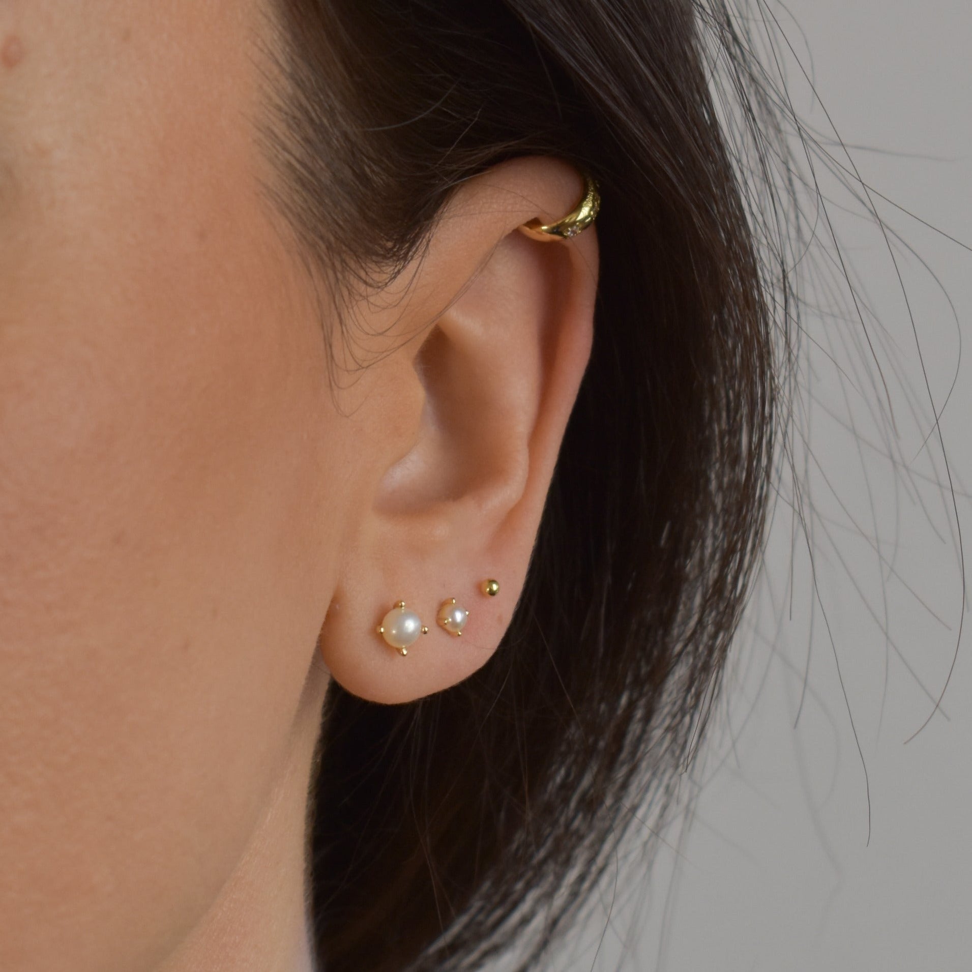 Pearl Stud